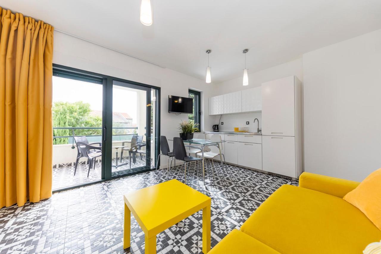 נובליה Mama House Villa מראה חיצוני תמונה