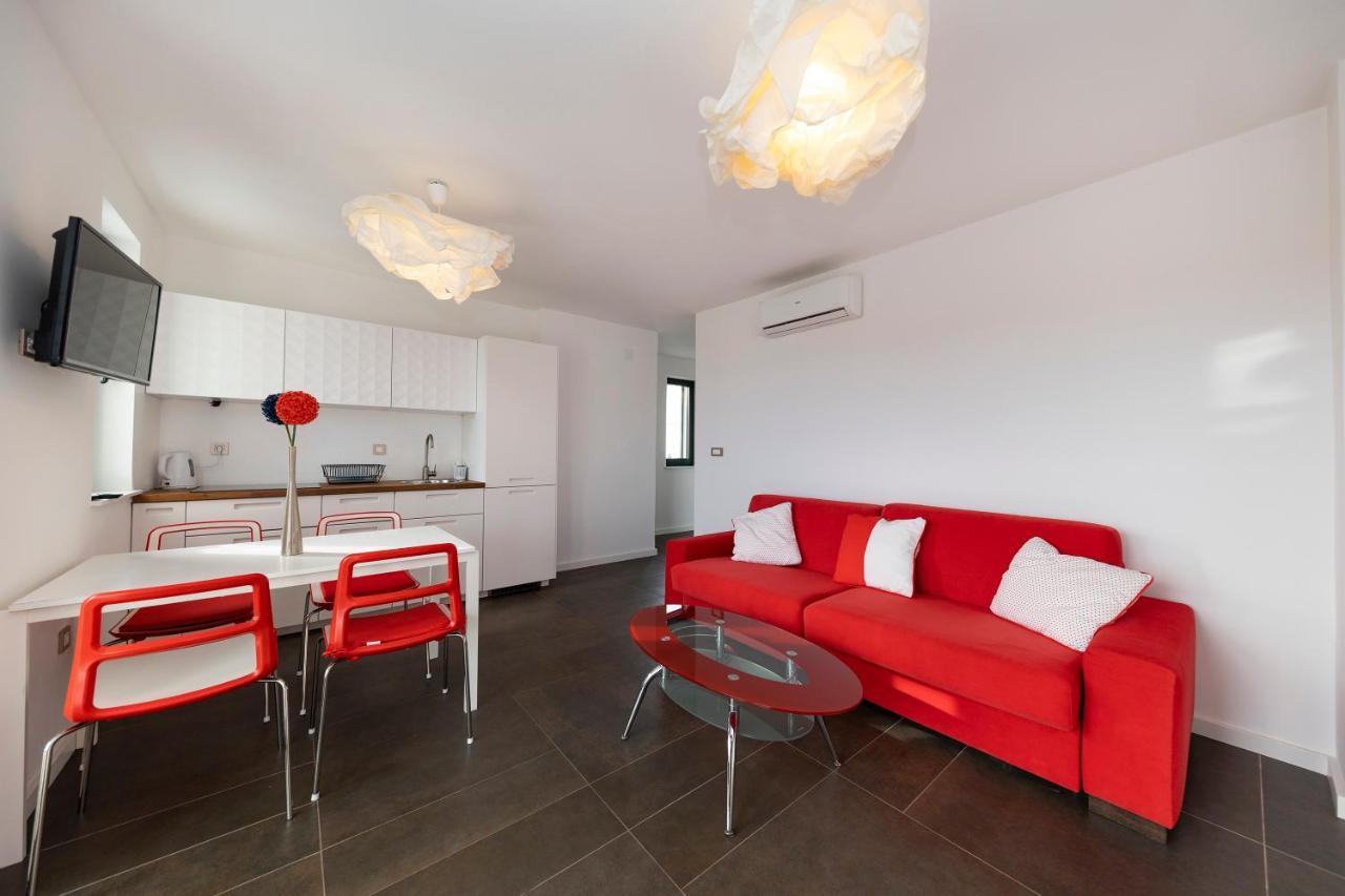 נובליה Mama House Villa מראה חיצוני תמונה